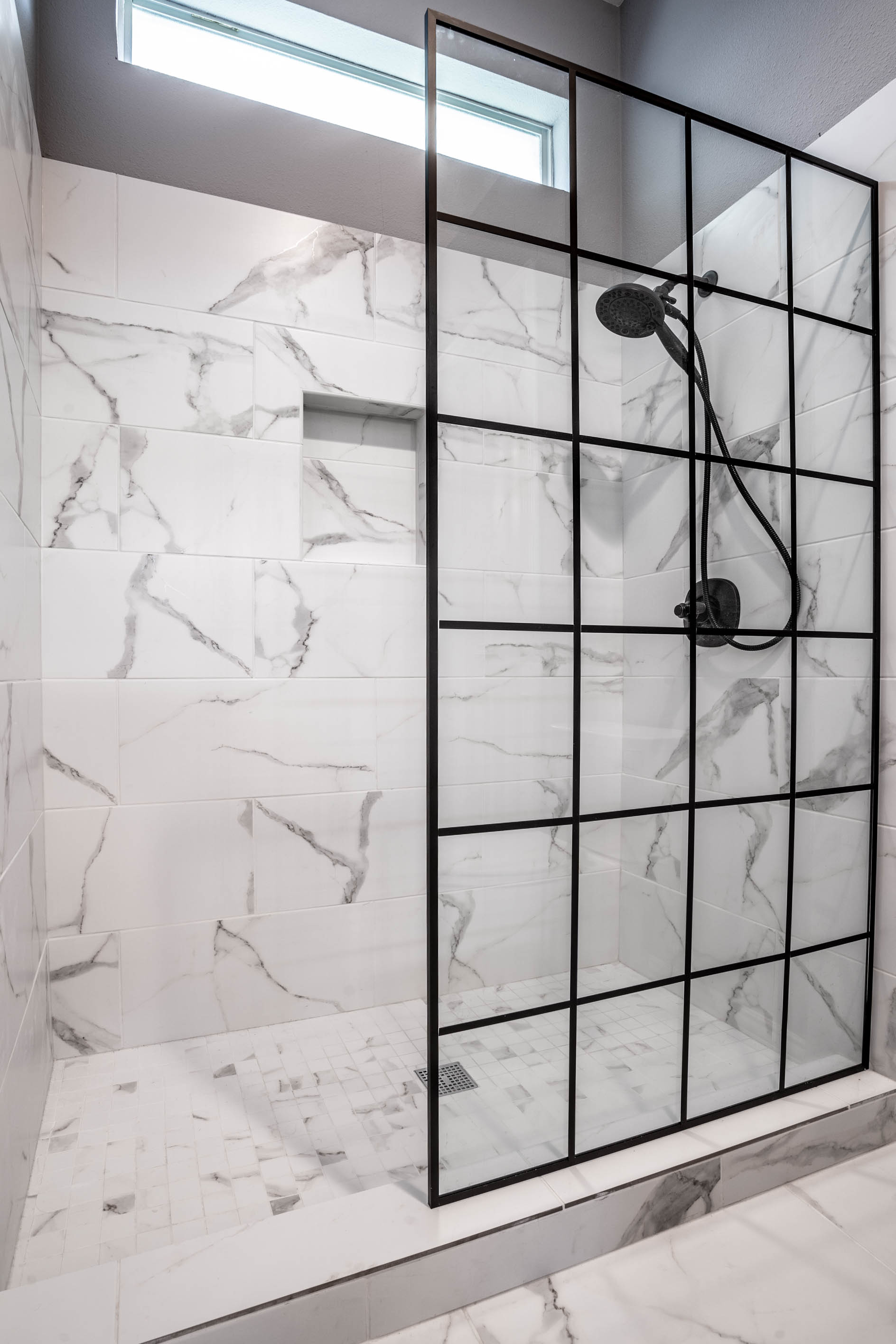 Shower Remodels | All American Flooring